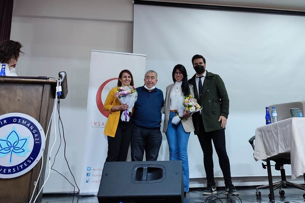 İş Geliştirme Mühendisimiz Nesli Çınaroğlu, 'Mesleğe İlk Adım' konferansına konuşmacı olarak katıldı.