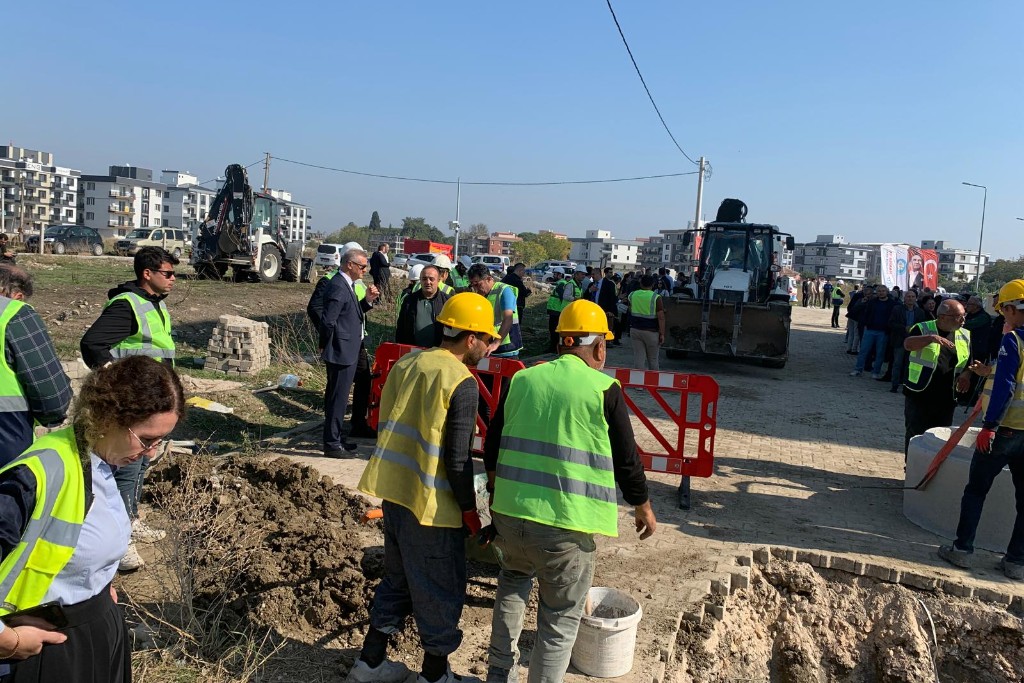 Manisa Muradiye Altyapı Projesi Temel Atma Töreni Gerçekleştirildi